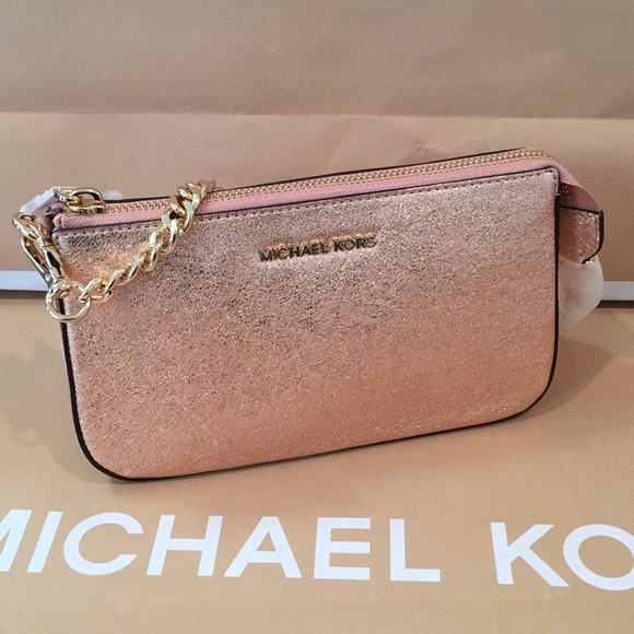 michael kors pouches and clutches